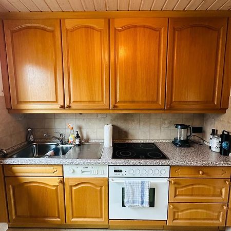Sunroom 2 Bed Apartment West Town B17 Heidenheim an der Brenz Dış mekan fotoğraf